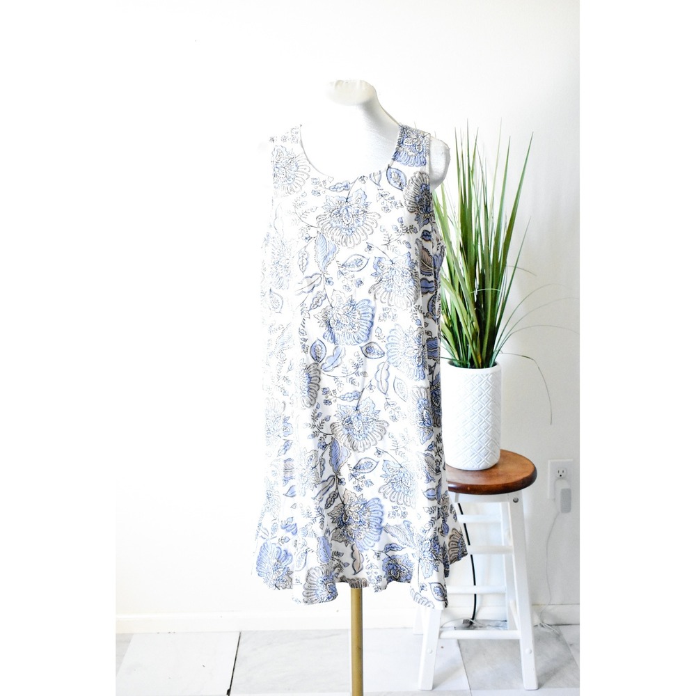 Tommy Hilfiger Shift Dress Women 10 White Blue Floral Paisley Ruffle Hem Modern